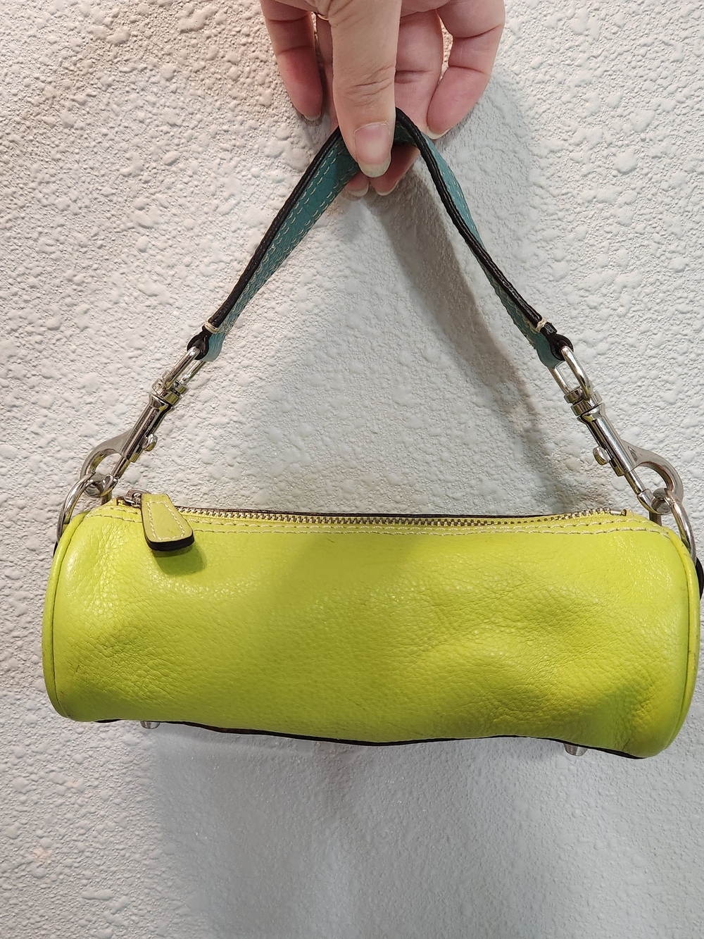 Nordstrom Lime Green Genuine Leather Barrel Wristlet Mini Bag Teal Strap Vintage